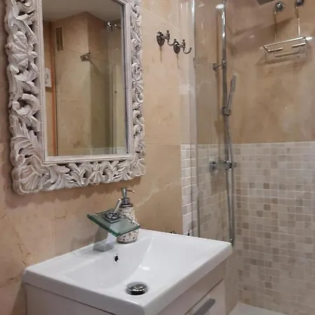 Carvajal Front Line Primera Linea Фуенхірола