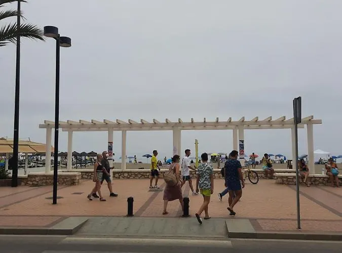 Апартаменти Carvajal Front Line Primera Linea